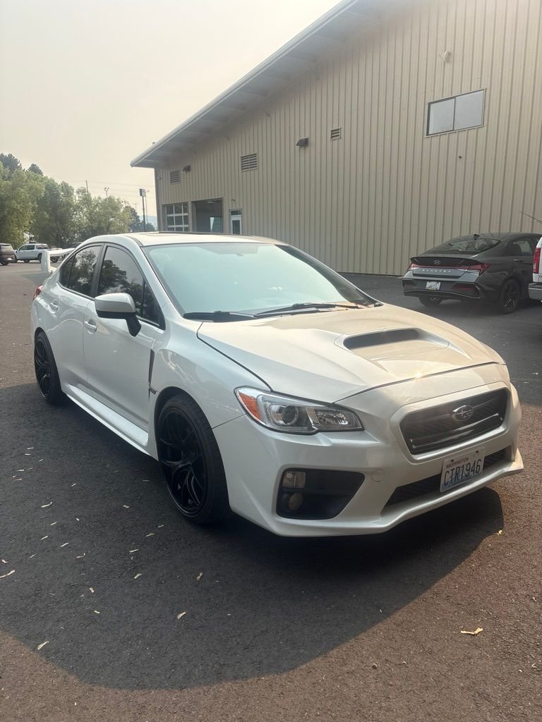 Used 2017 Crystal White Pearl Subaru Premium image 3