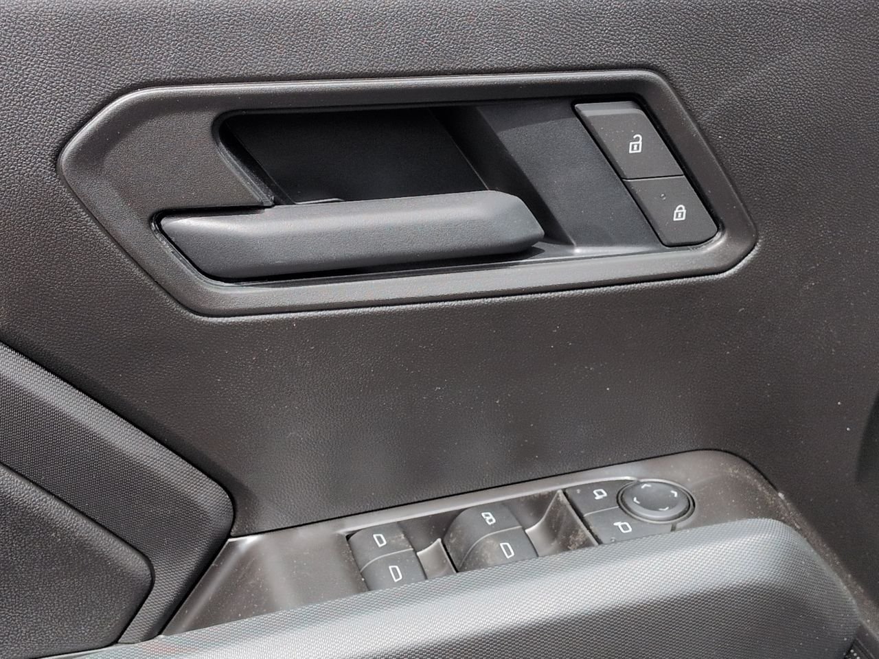 2026 Chevrolet Colorado Trail Boss - Photo 23