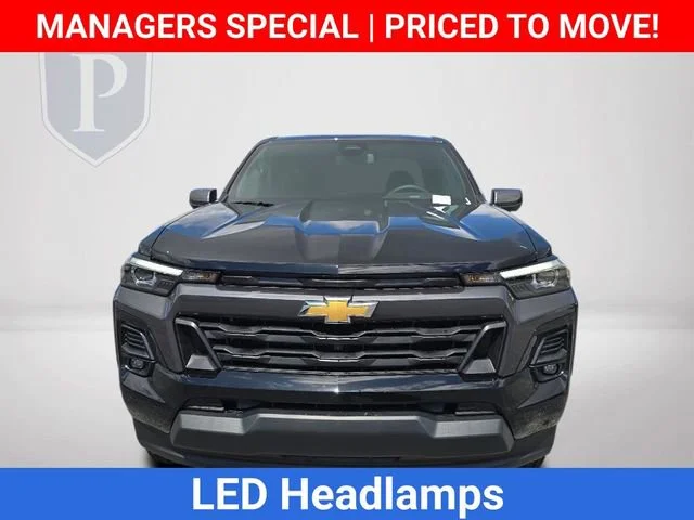 2025 Chevrolet Colorado LT - Photo 13