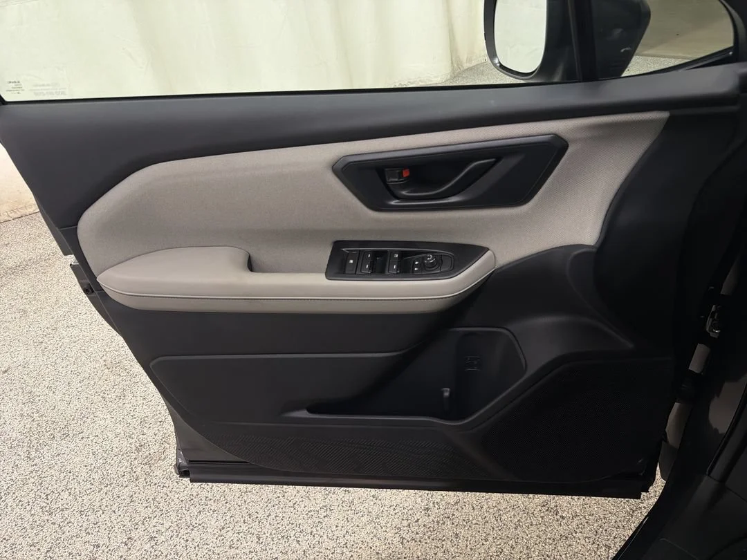 New 2026 MAGNETITE GRAY METALLIC Subaru BASE image 17