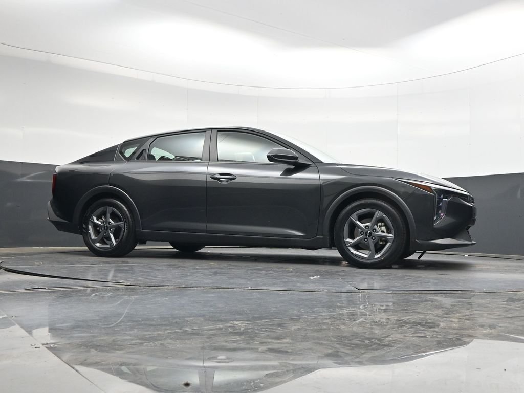Used 2025 Gray Kia LXS image 34