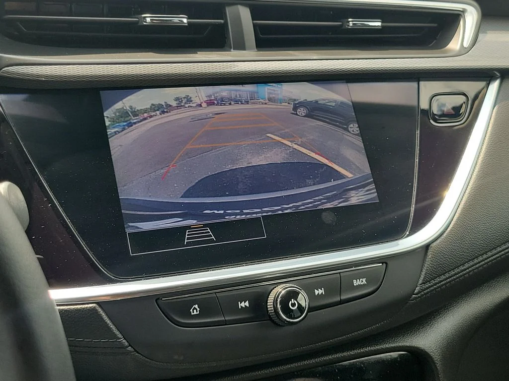 Used 2022 Blue Buick Select image 16