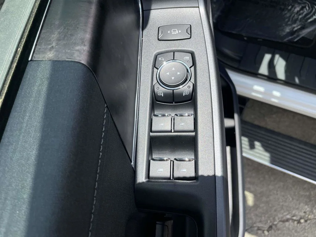 New 2026 White Ford Lariat image 16