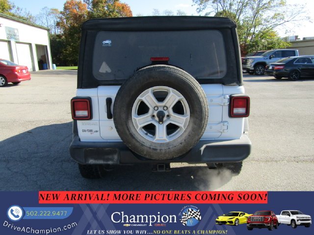 Used 2020 White Jeep Unlimited Sport S image 5