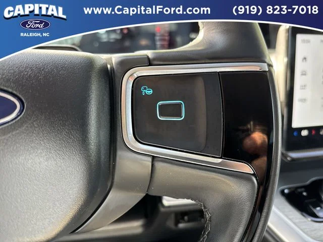 Used 2025 White Ford Platinum image 26