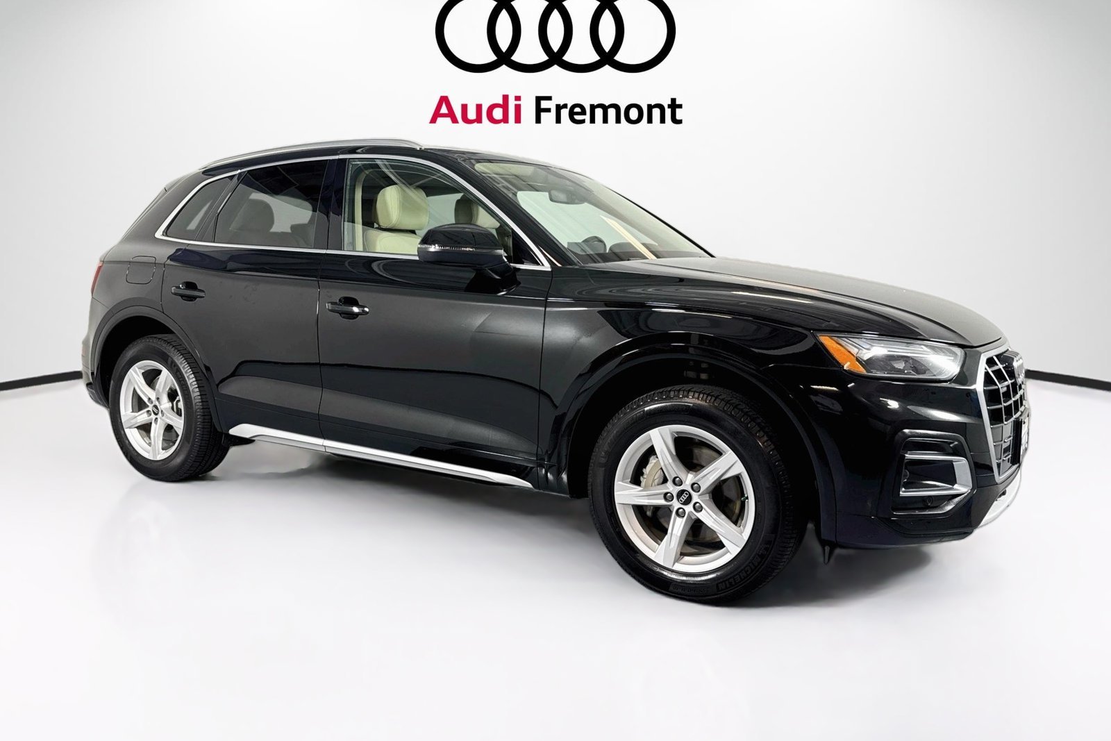 Used 2022 Mythos Black Metallic Audi Premium image 7