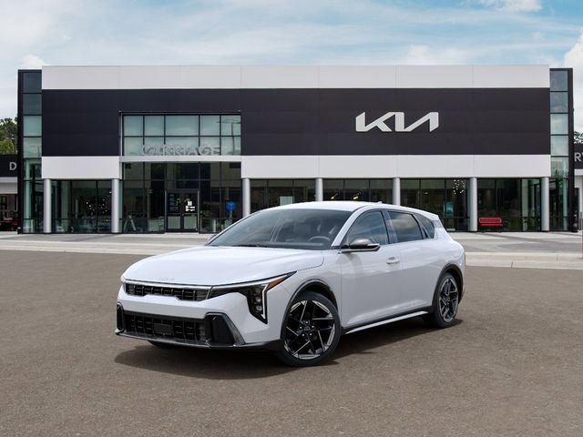 2026 Kia K4 GT-Line AT Hatchback's photo
