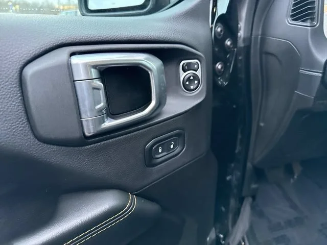 Used 2024 Black Clearcoat Jeep Sahara image 20
