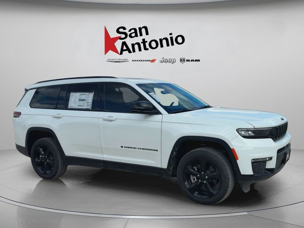 New 2025 Bright White Clear-Coat Exterior Paint Jeep Limited image 17