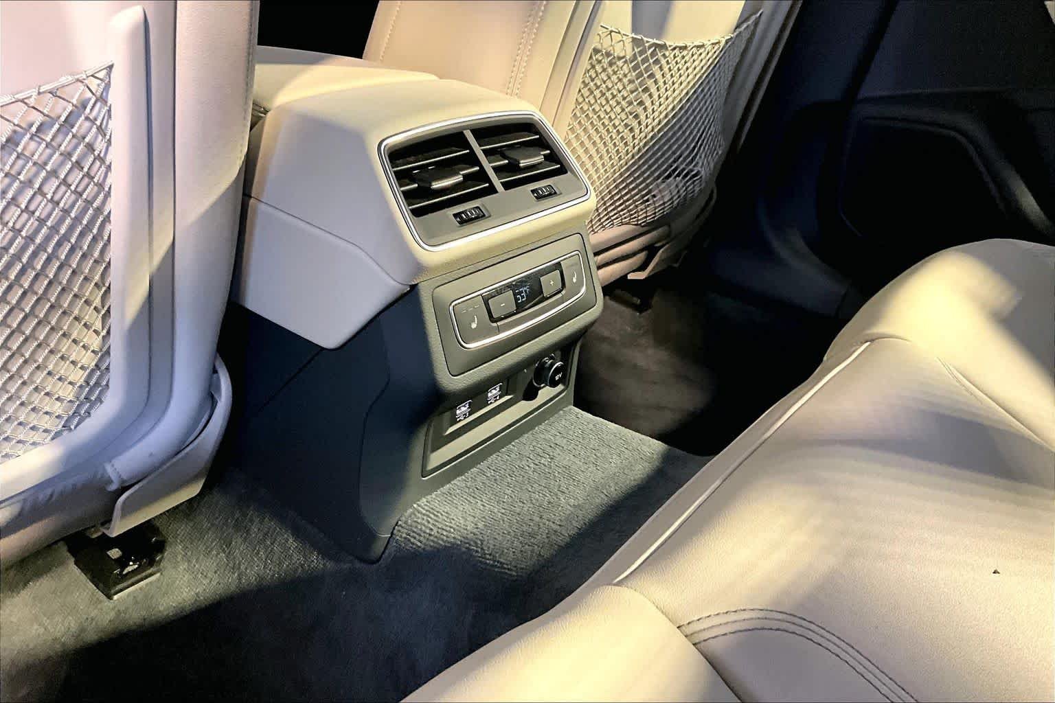 Used 2019 Triton Blue Audi Premium image 35