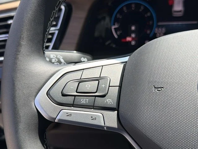 2026 Volkswagen Atlas SE w/Tech - Photo 17