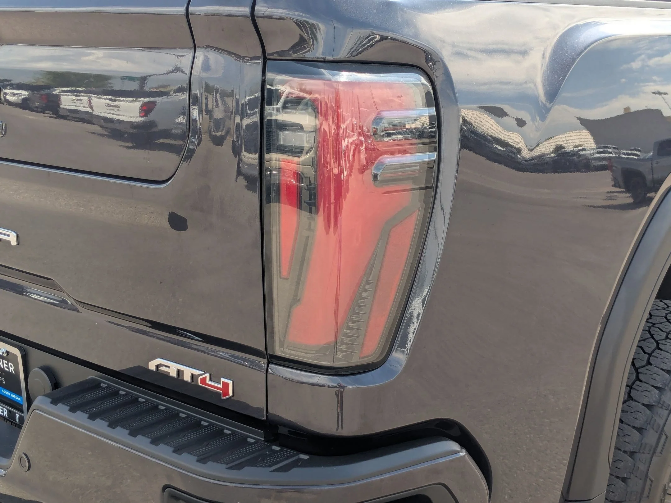 Used 2025 Titanium Rush Metallic GMC AT4 image 12