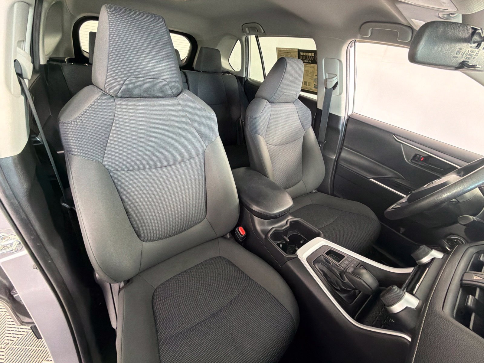 Used 2022 Silver Toyota LE image 27