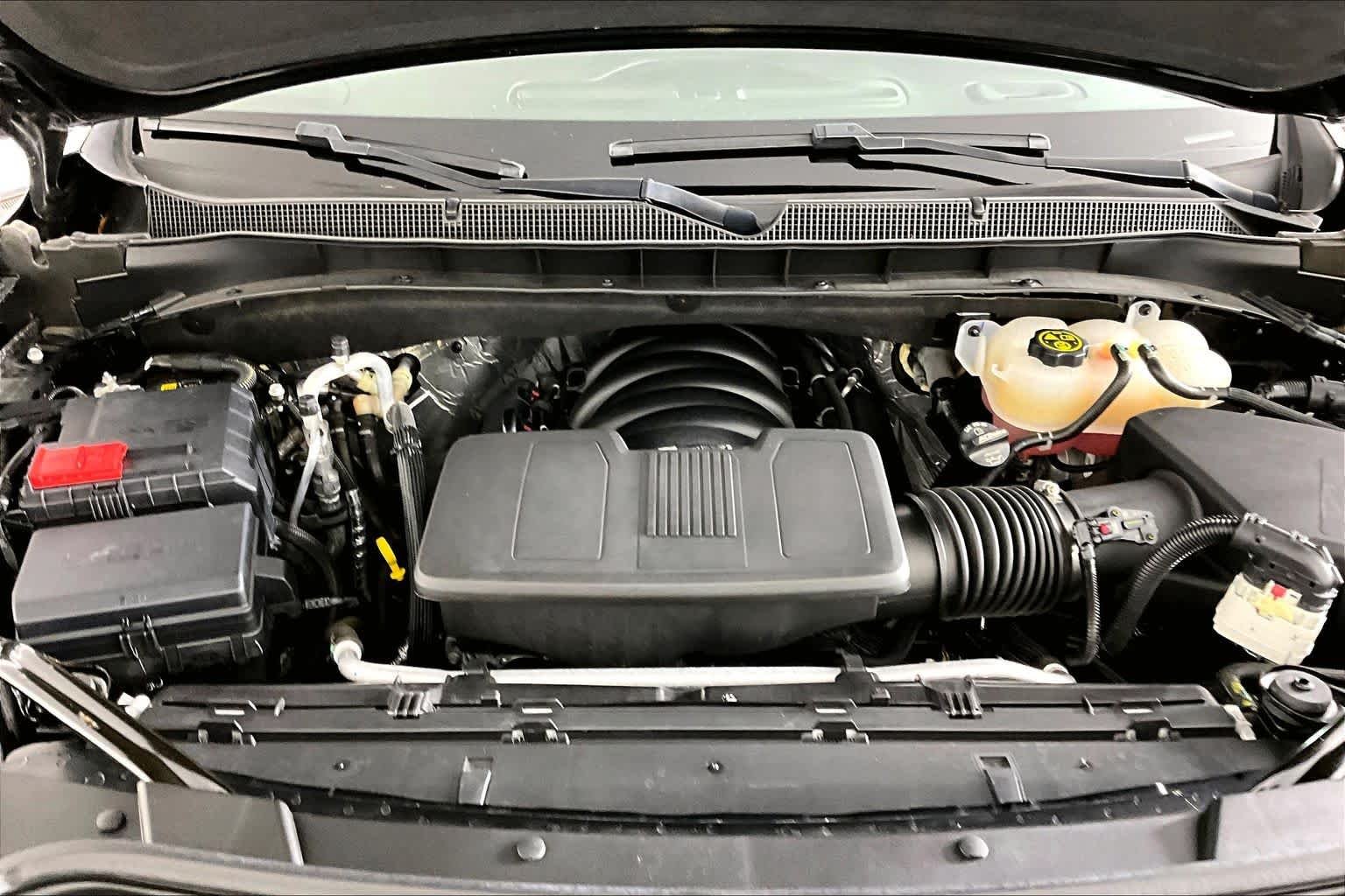 Used 2024 Black Chevrolet LS image 30
