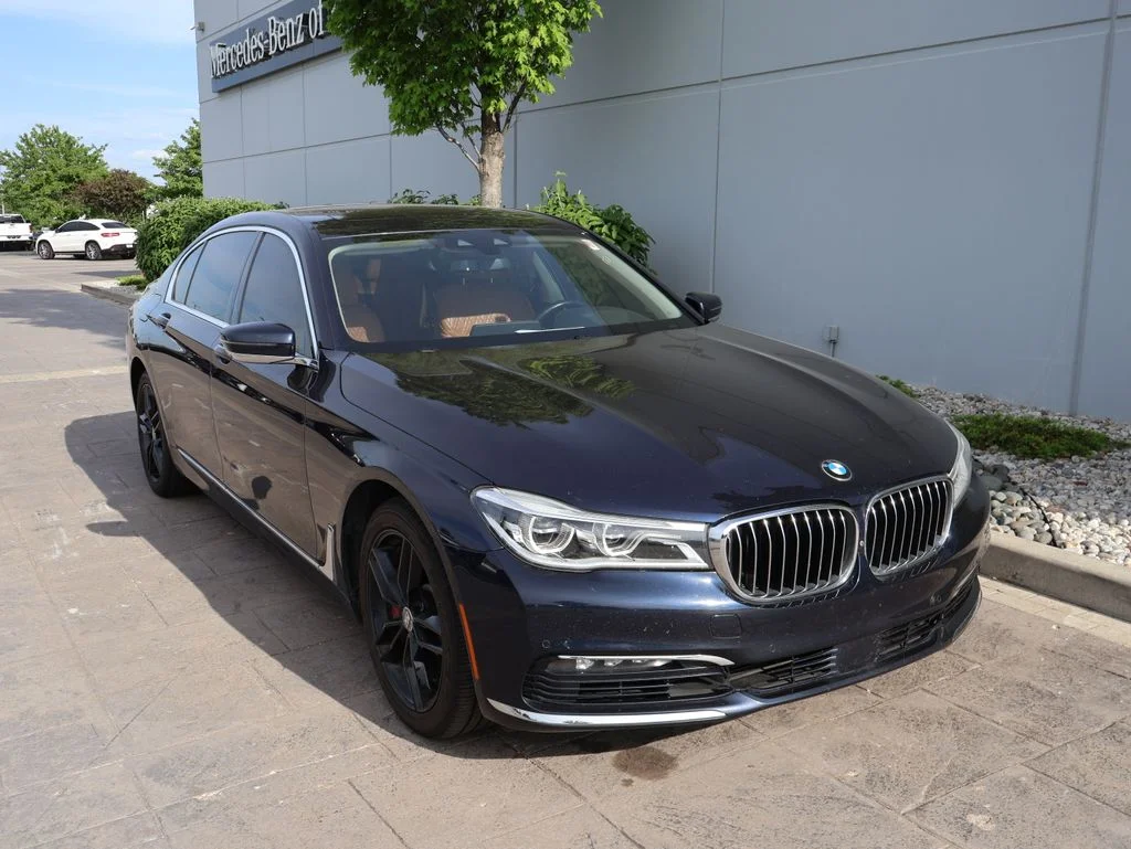 2016 BMW 7 Series 750i