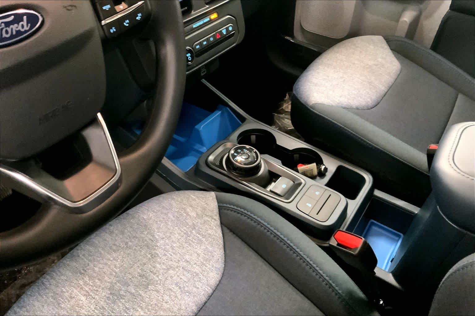 New 2026 Carbonized Gray Metallic Ford XLT image 6