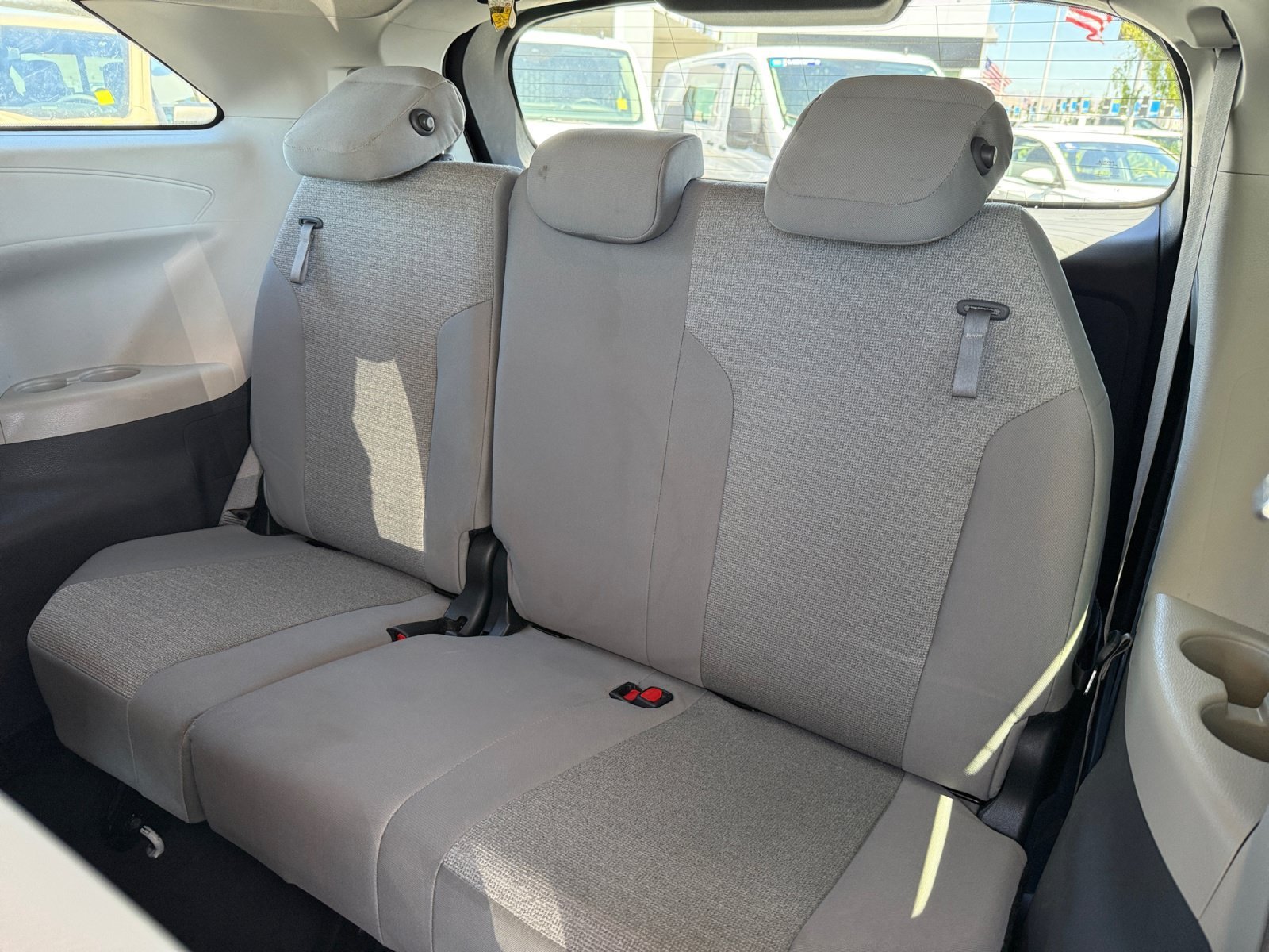 Used 2024 Ice Toyota LE image 21