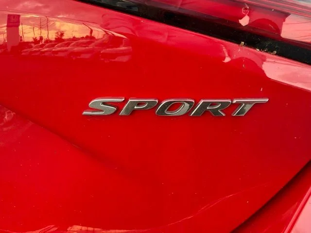 Used 2024 Rallye Red Honda Sport image 9