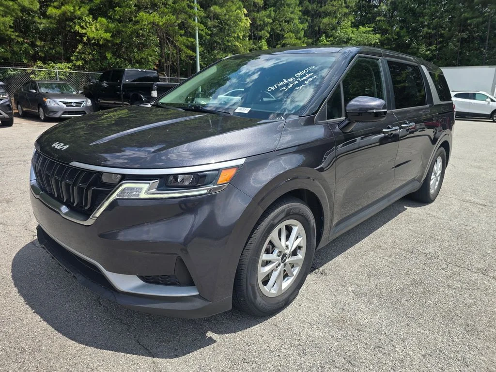 Used 2023 Gray Kia LX Seat Package image 3