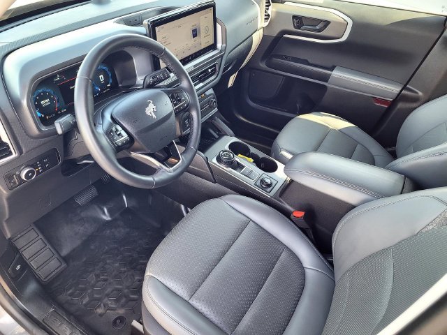 Used 2025 Gray Ford Badlands image 10