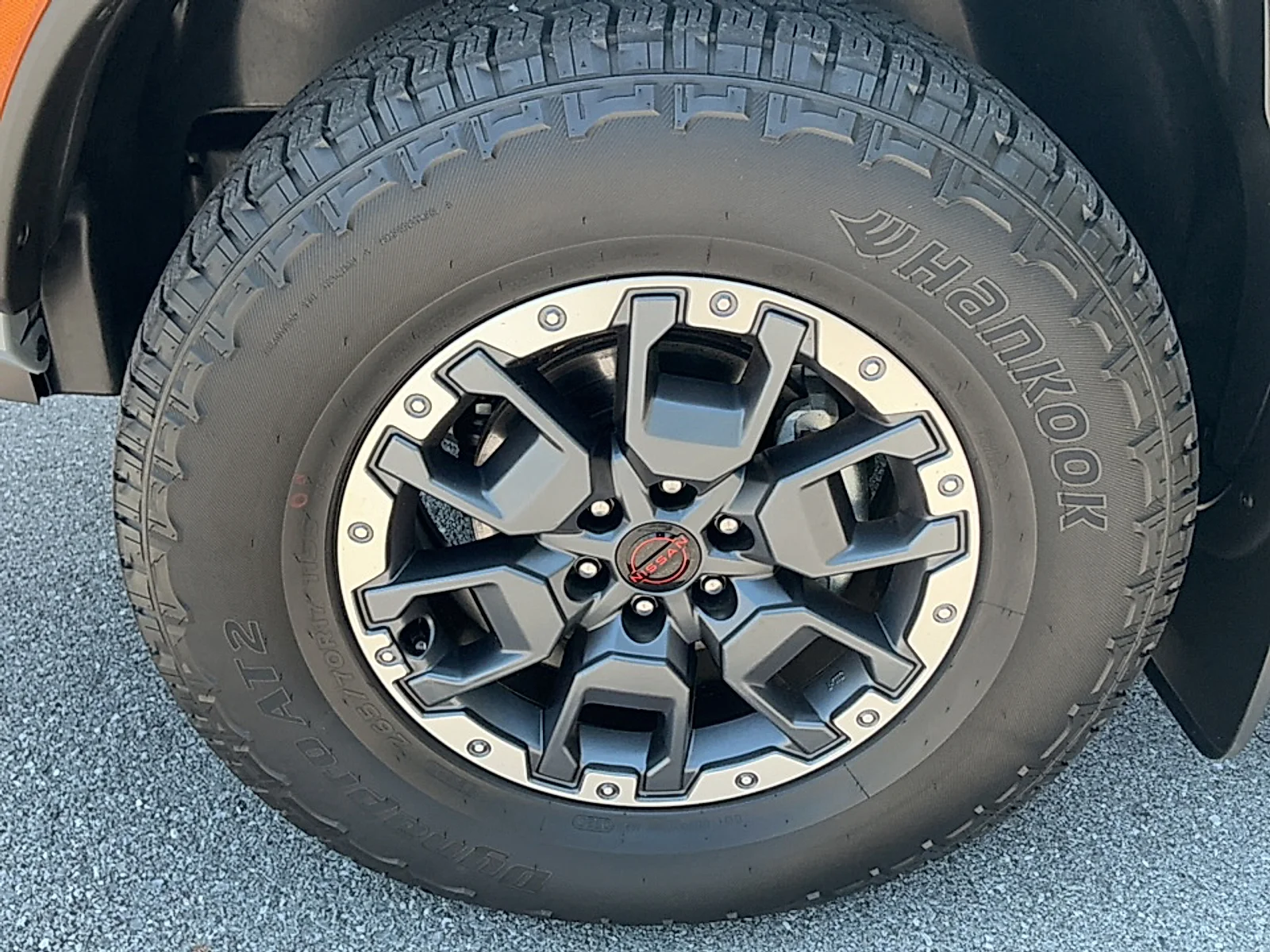 Used 2026 Boulder Gray Pearl Nissan Crew Cab PRO-4X 4x4 image 5