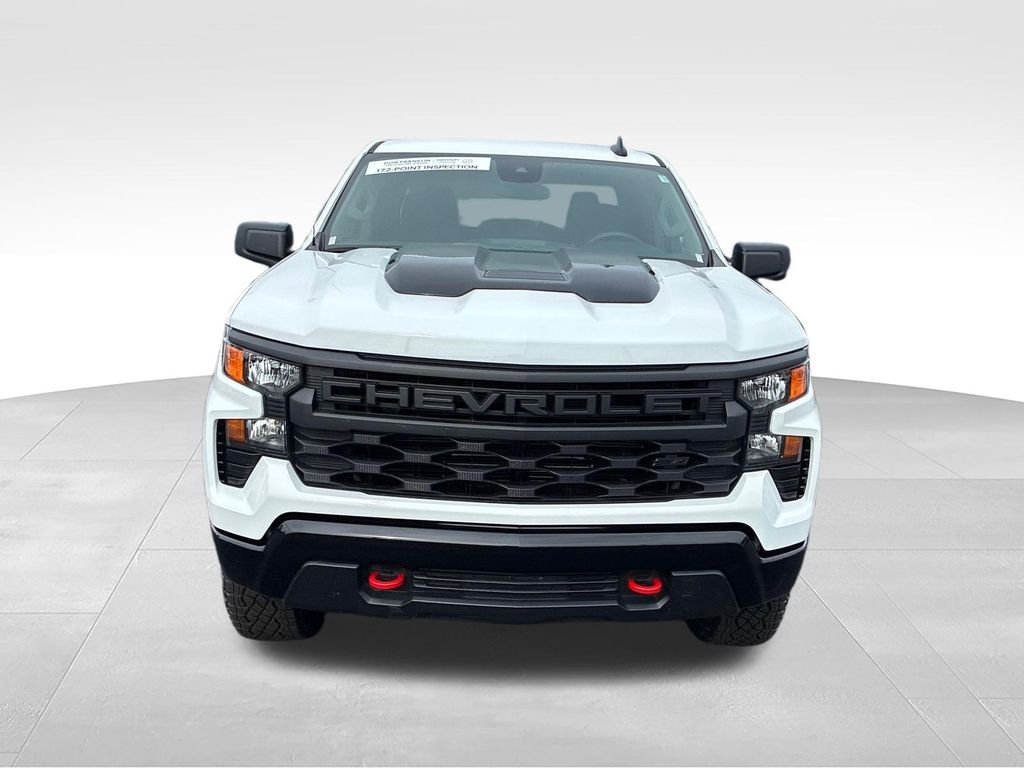 Used 2025 White Chevrolet Custom Trail Boss image 10