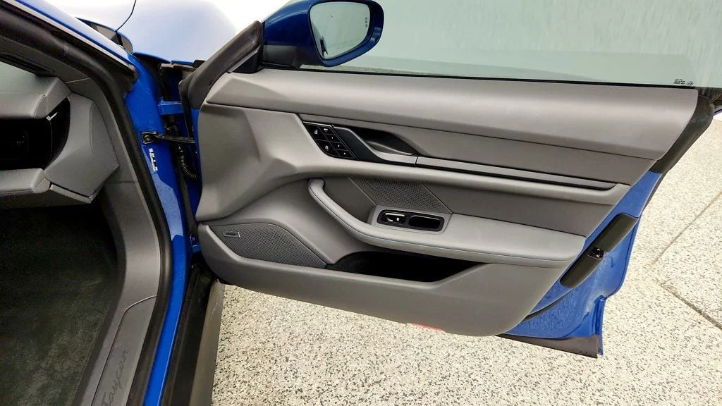 Used 2022 Neptune Blue Porsche RWD w/ Premium Package, Panoramic Roof & BOSE image 26