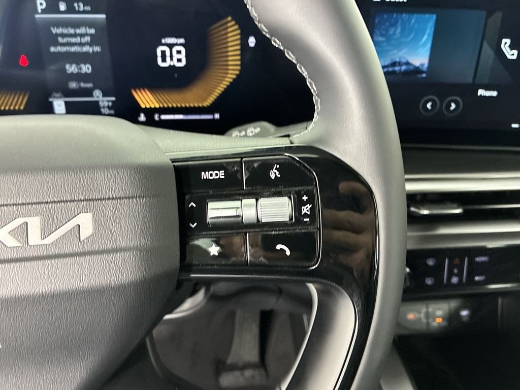 New 2026 Glacial White Pearl Kia LX image 23