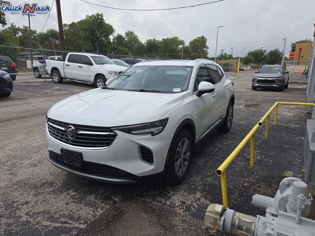 Used 2022 SUMMIT WHITE Buick Preferred image 3
