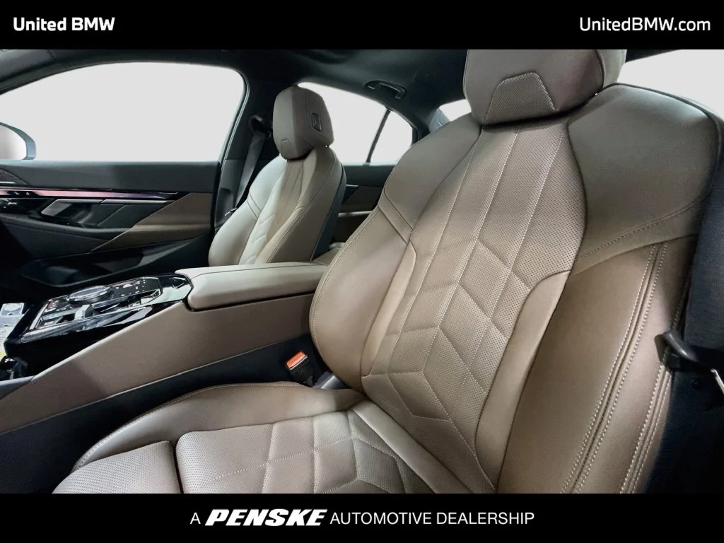 New 2027 Mineral White Metallic BMW 530i image 12