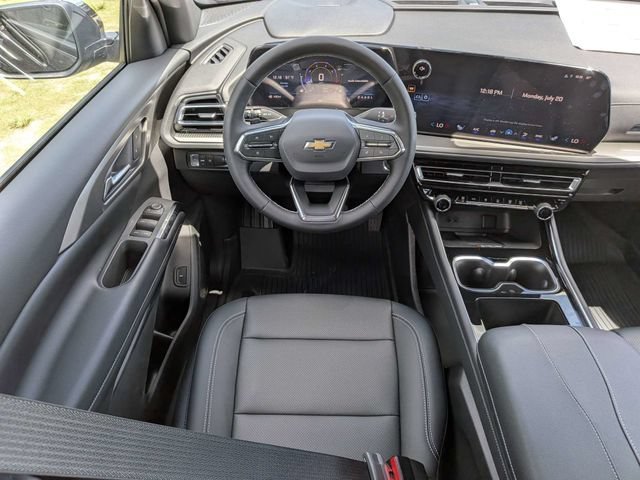 New 2026 Mosaic Black Metallic Chevrolet LT image 16