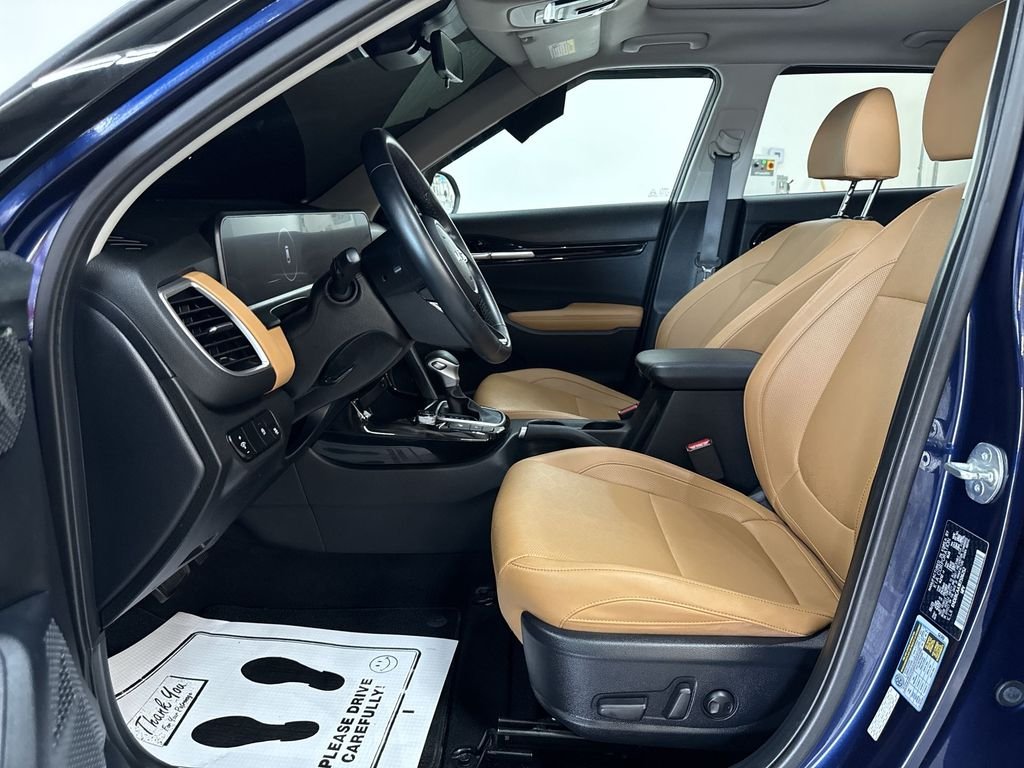 Used 2024 Ocean Blue Kia EX image 12
