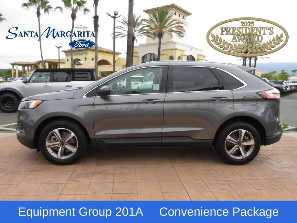 2023 Ford Edge SEL AWD's photo