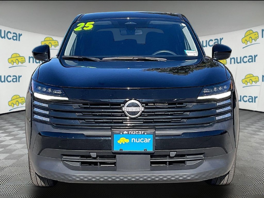 Used 2025 Super Black Nissan SV image 2