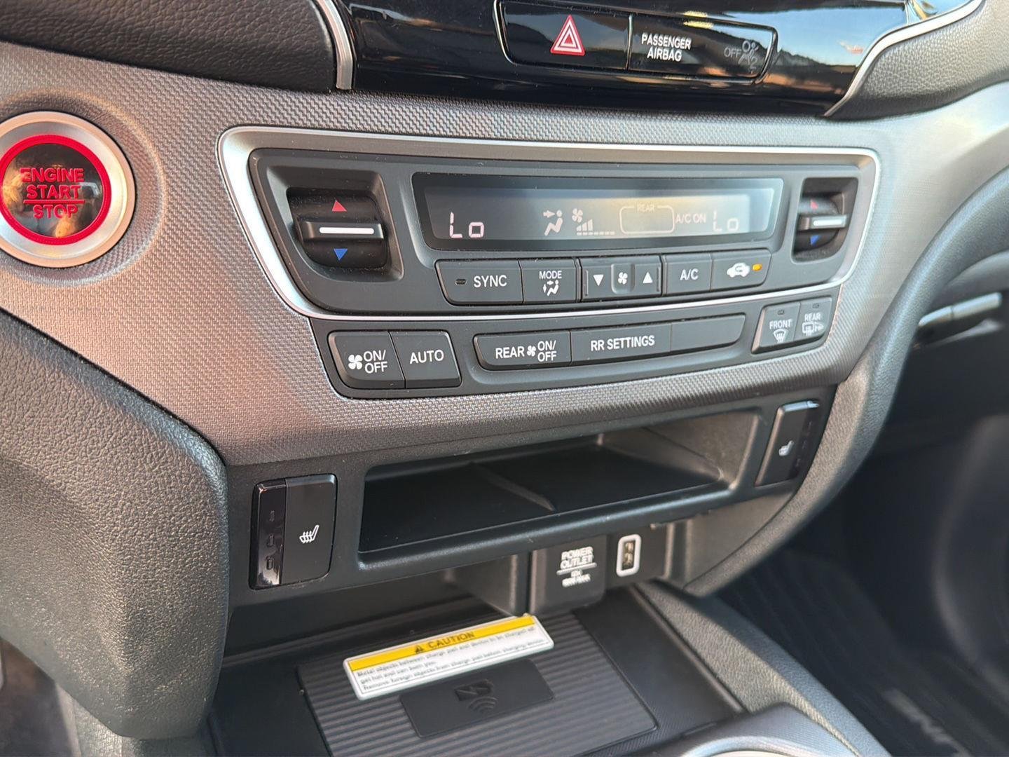 Used 2023 Sonic Gray Pearl Honda RTL-E image 27