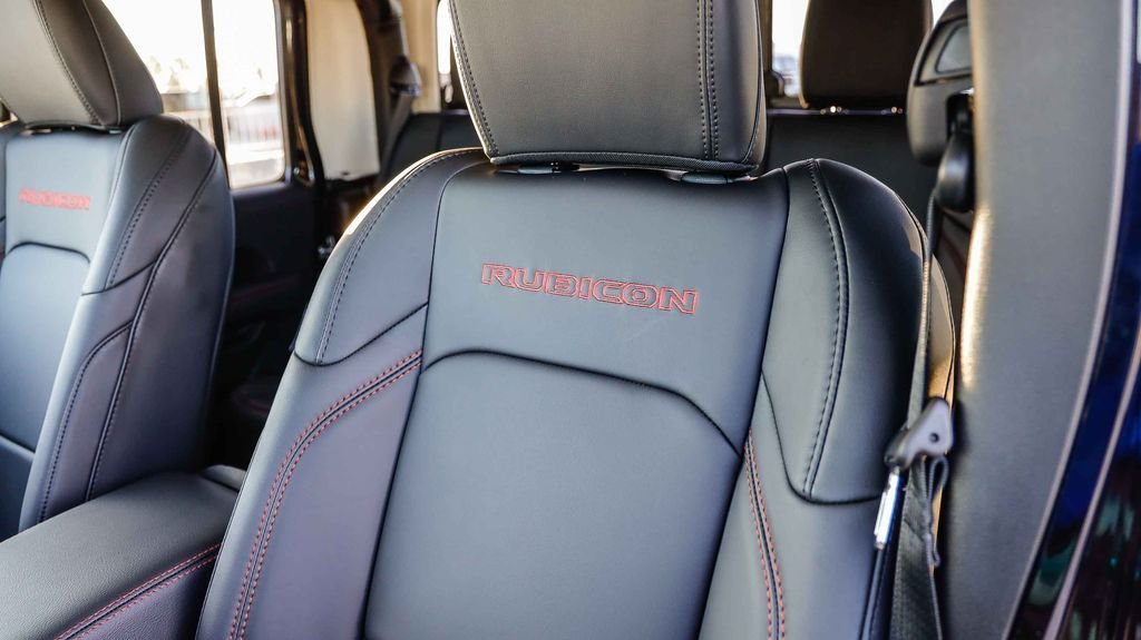 New 2026 Black Clearcoat Jeep Rubicon image 30