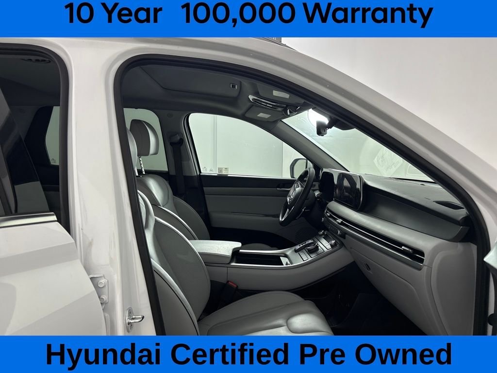 Certified Used 2025 White Hyundai SEL Premium image 6