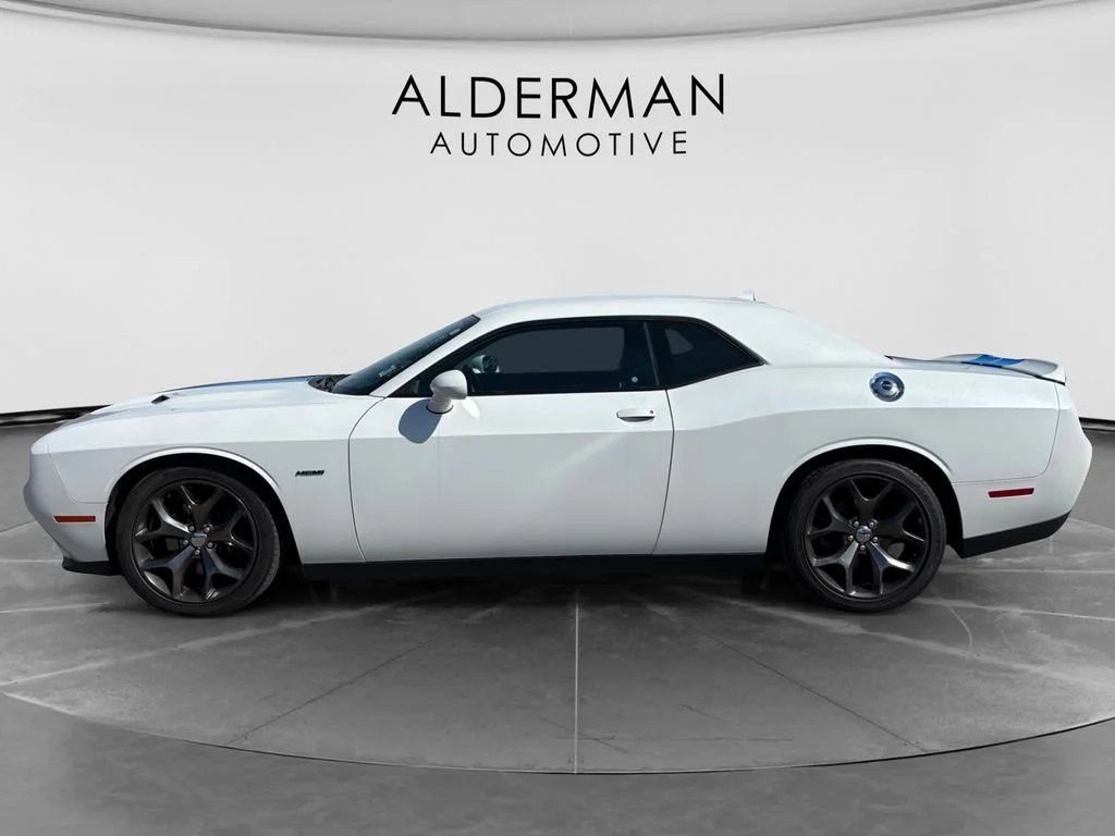 Used 2015 White Dodge R/T image 2