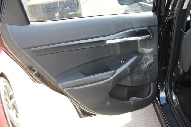 Used 2025 Black Kia LX image 22