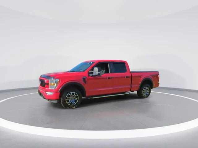Used 2021 Red Ford XL image 4