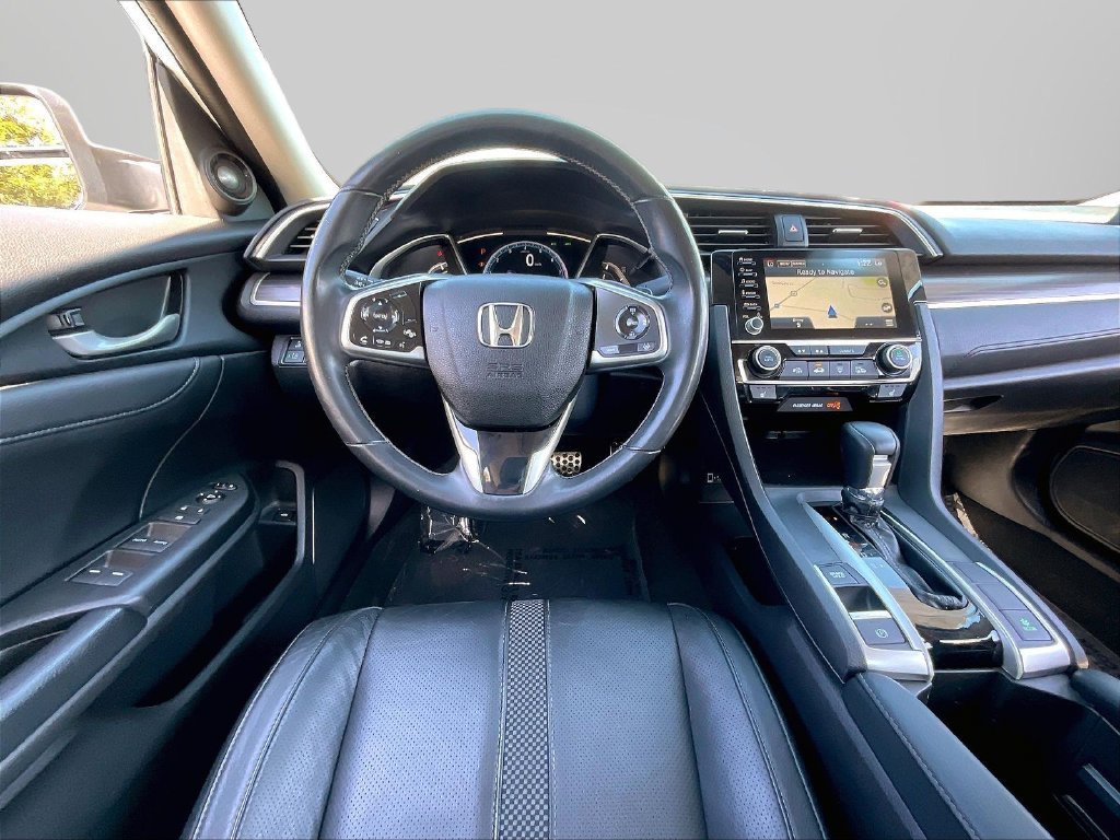 Used 2020 White Honda Touring image 9