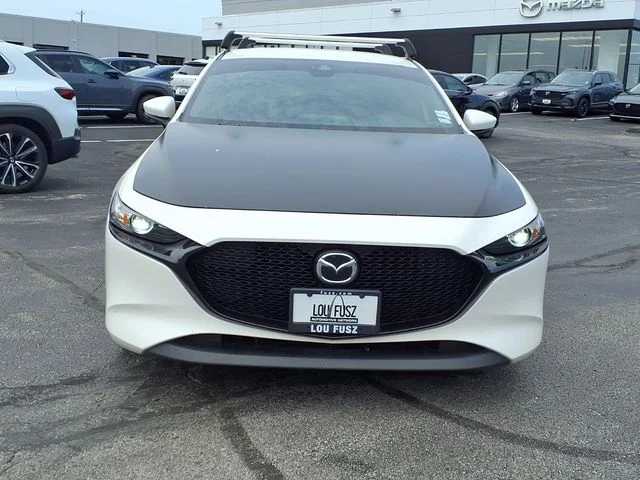 Used 2022 White Mazda Select image 24