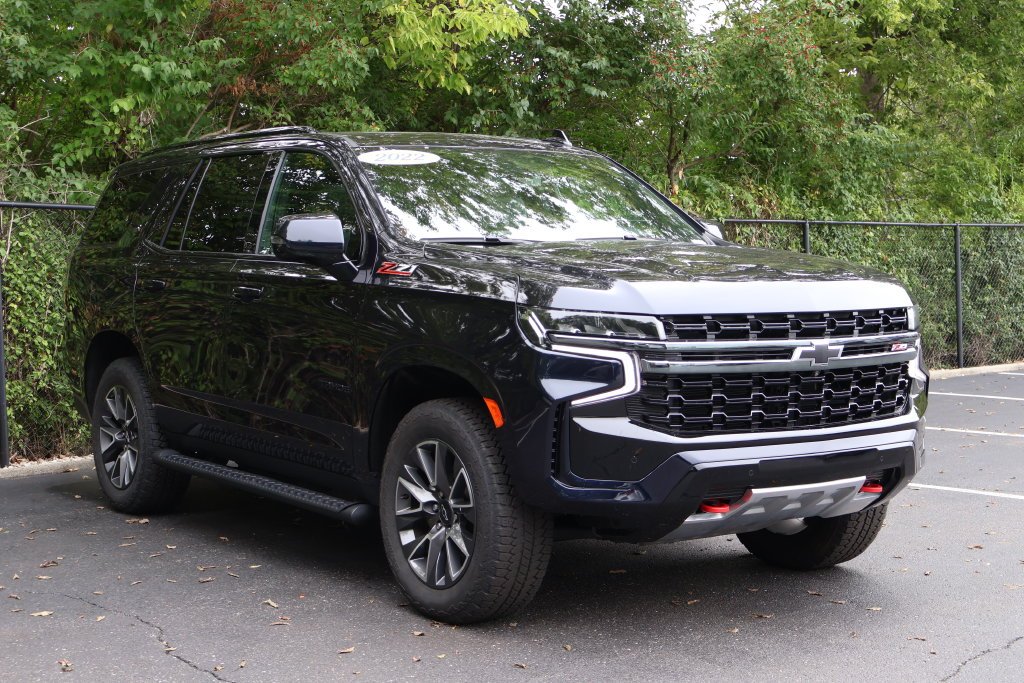 Certified Used 2022 MIDNIGHT BLUE METALLIC Chevrolet Z71 image 13