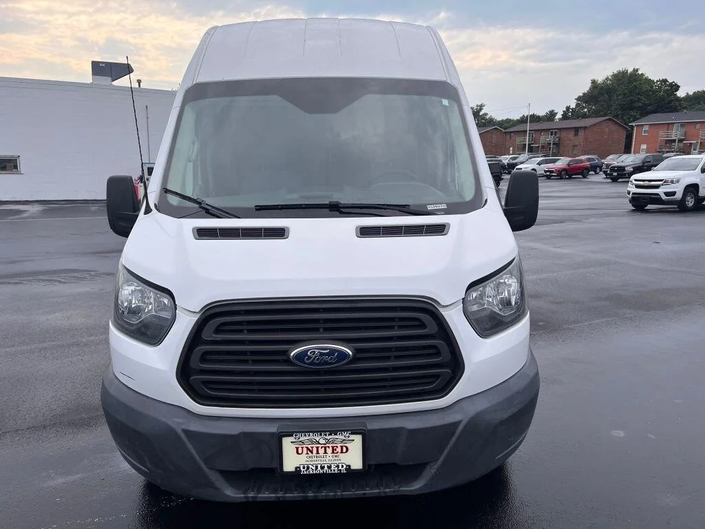 Used 2015 Ford Transit Base with VIN 1FTNR2XM2FKA06315 for sale in Jacksonville, IL