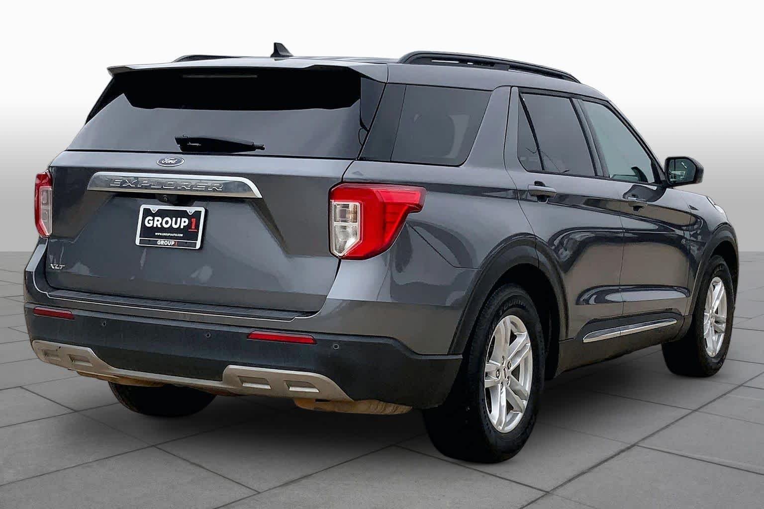 Used 2021 Carbonized Gray Metallic Ford XLT image 12
