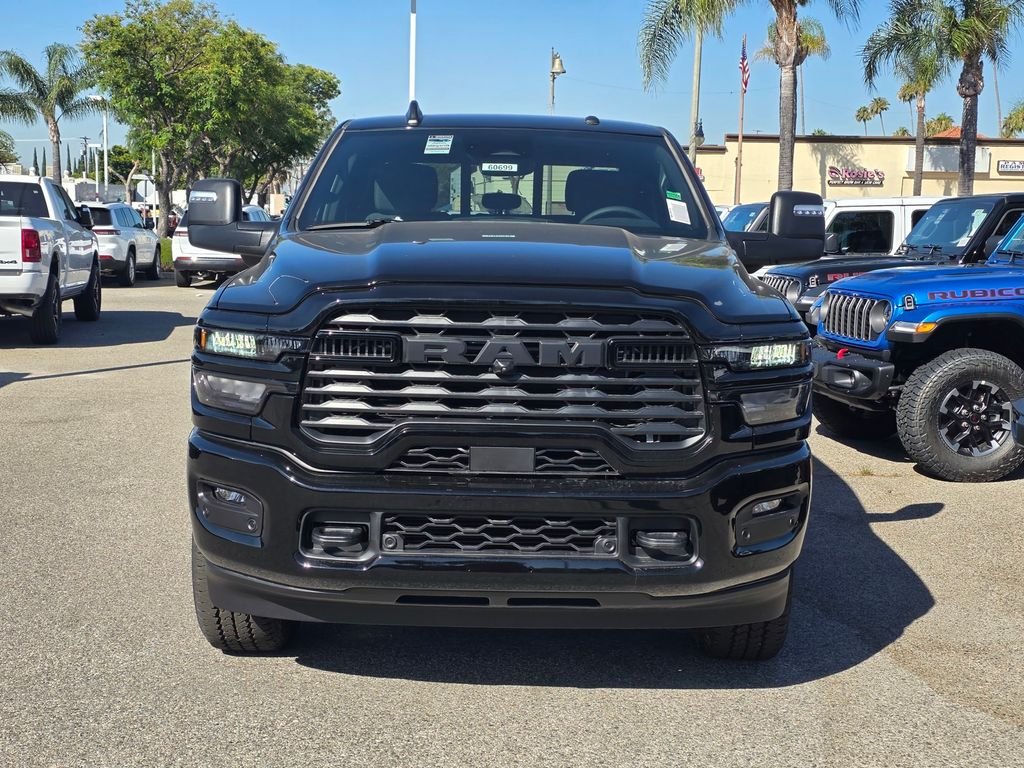 New 2026 Diamond Black Crystal Pearl-Coat Exterior Paint RAM Big Horn image 2