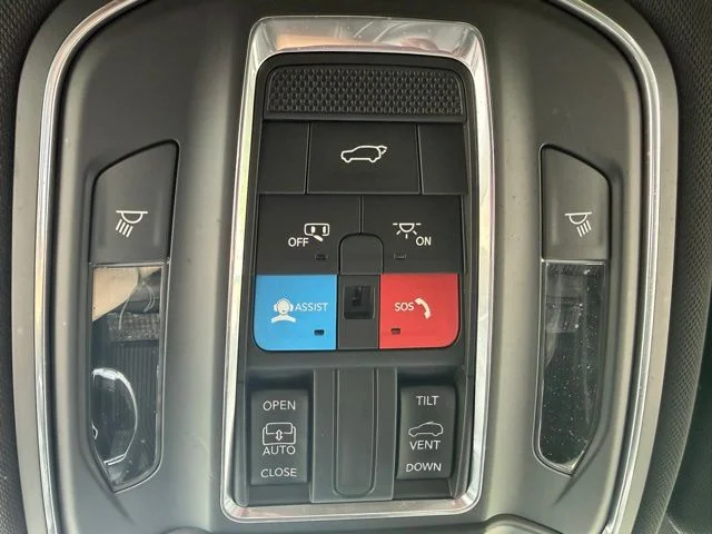 Used 2023 Gray Jeep Altitude X image 23