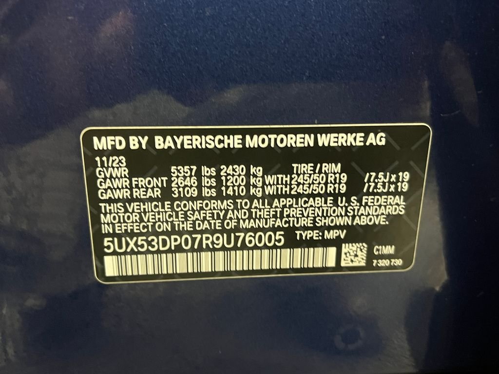 Used 2024 Blue BMW xDrive30i image 28