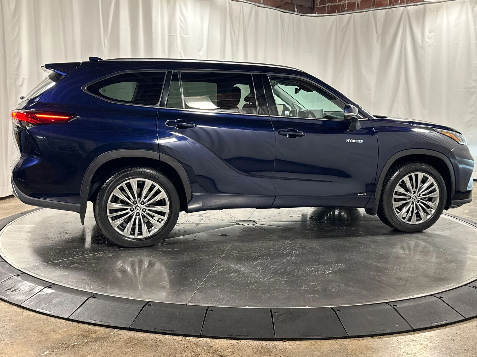 Used 2021 Blueprint Toyota Platinum image 10
