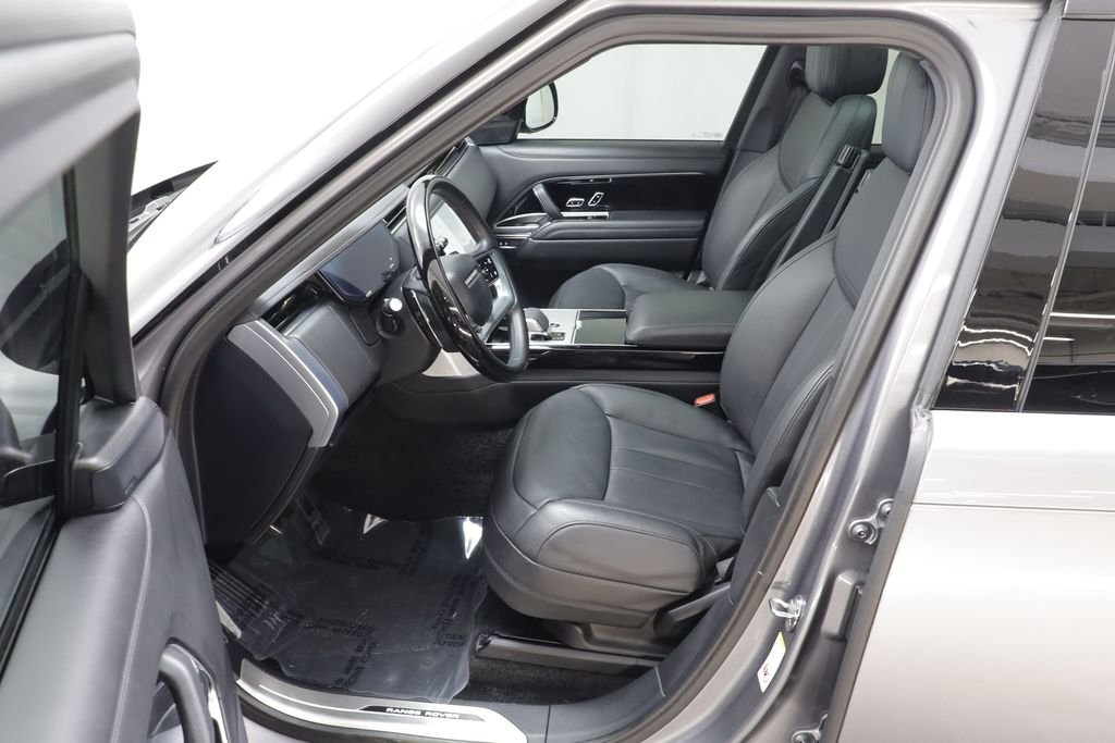 2025 Land Rover Range Rover SE - Photo 6